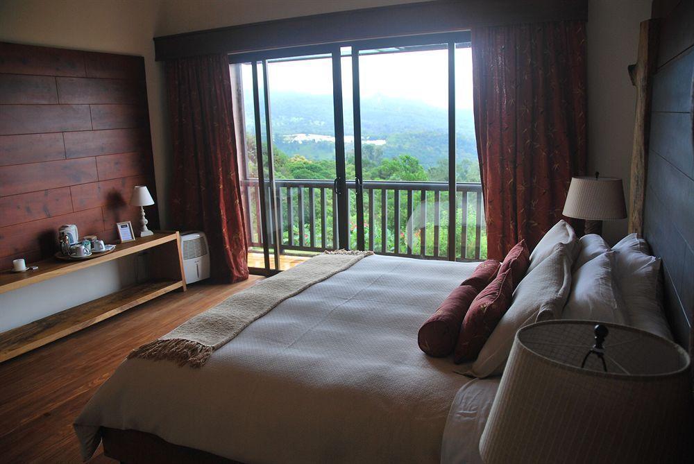 Poas Lodge Poasito Экстерьер фото